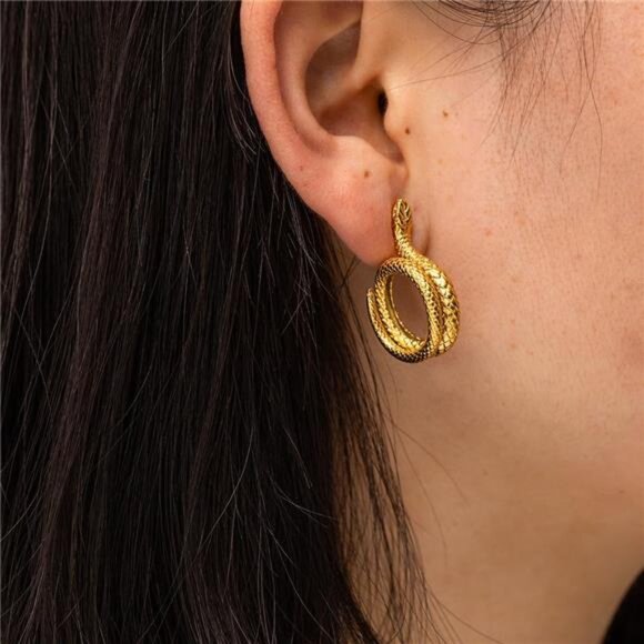 Chunky 18K Gold Ear Cuffs Earrings For Women, Hollow Lightweight Earrings - Picture 4 of 12